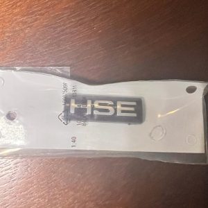 Mercedes HSE Small Badge- Land Rover new